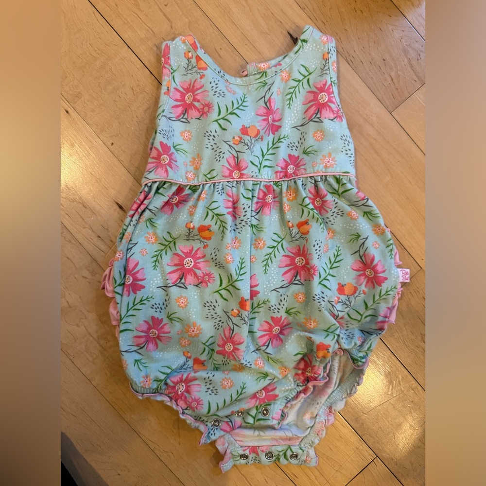 Ruffle Butts floral romper 12-18 months
